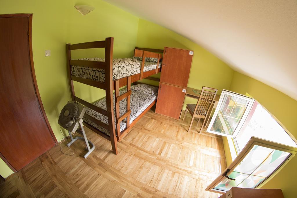 Explorer Apartman