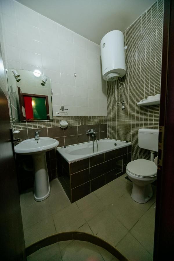 Explorer Apartman